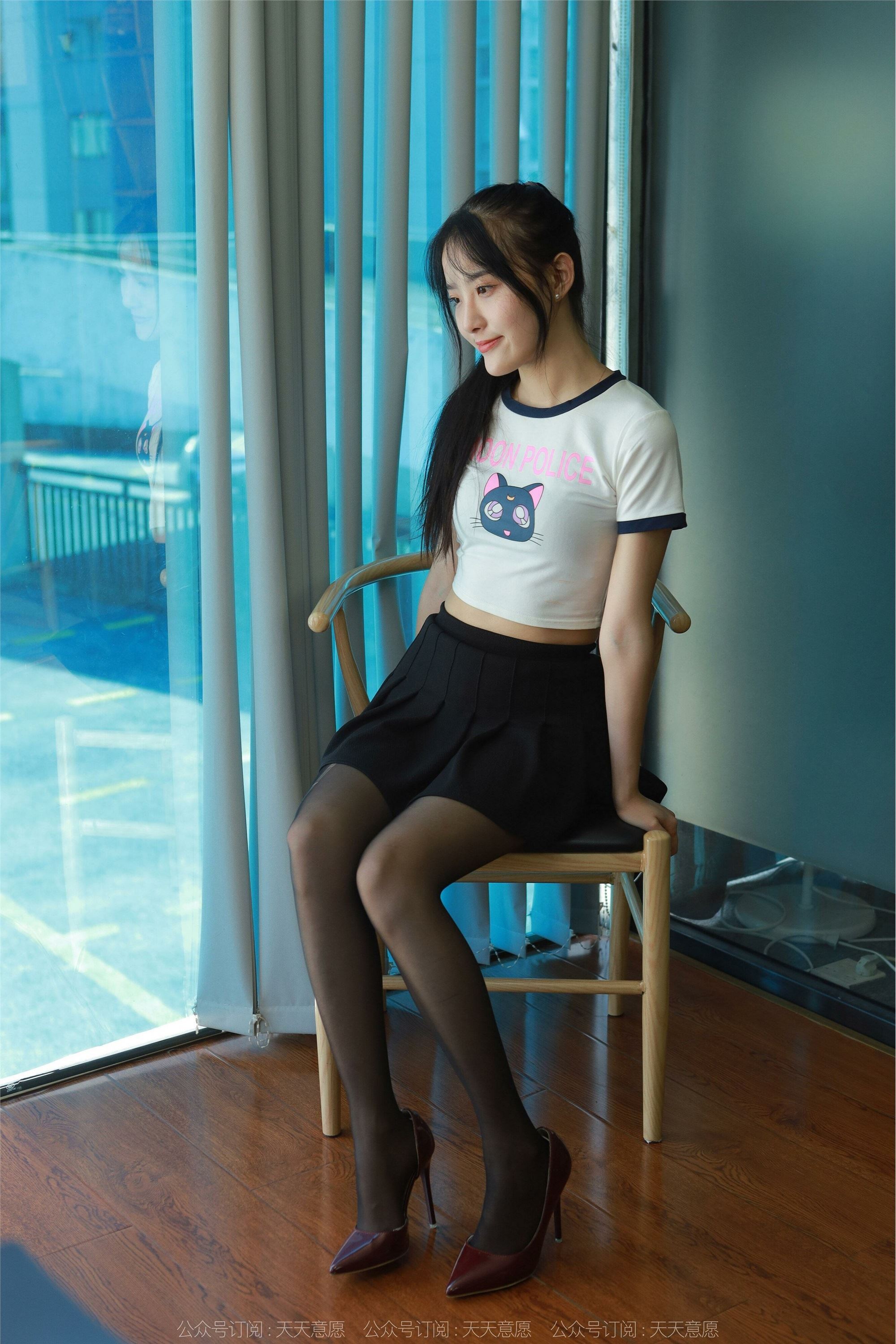 IESS异思趣向  2022.09.28 丝享家 1221 婉萍《葡萄成熟时》